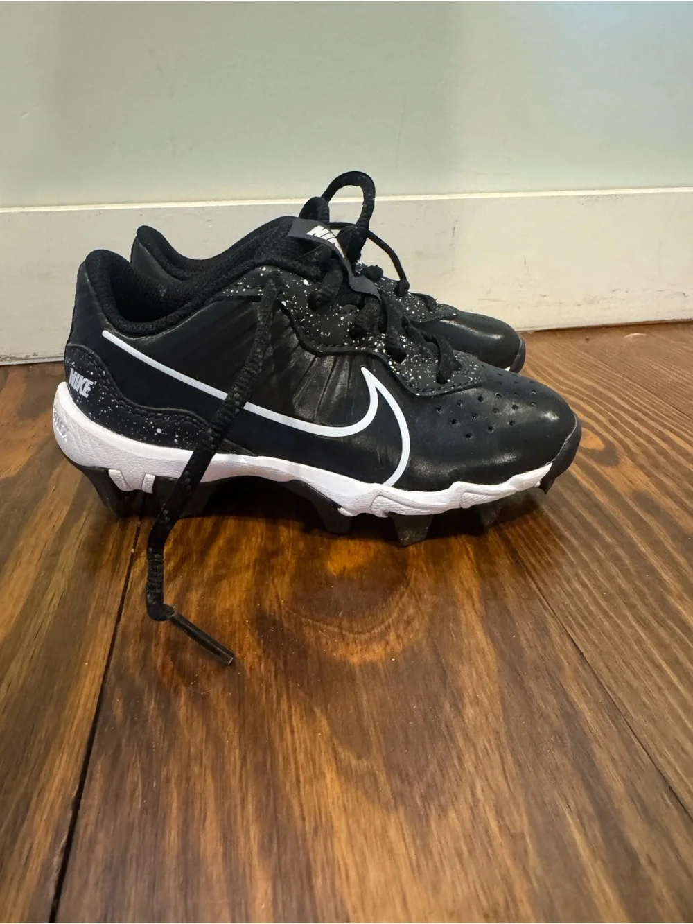Nike Kids Black & White Rubber Cleats